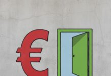 Sofia Celebrates Open Borders While Clinging to Its Currency Sofia Celebrates Open Borders While Clinging to Its Currency