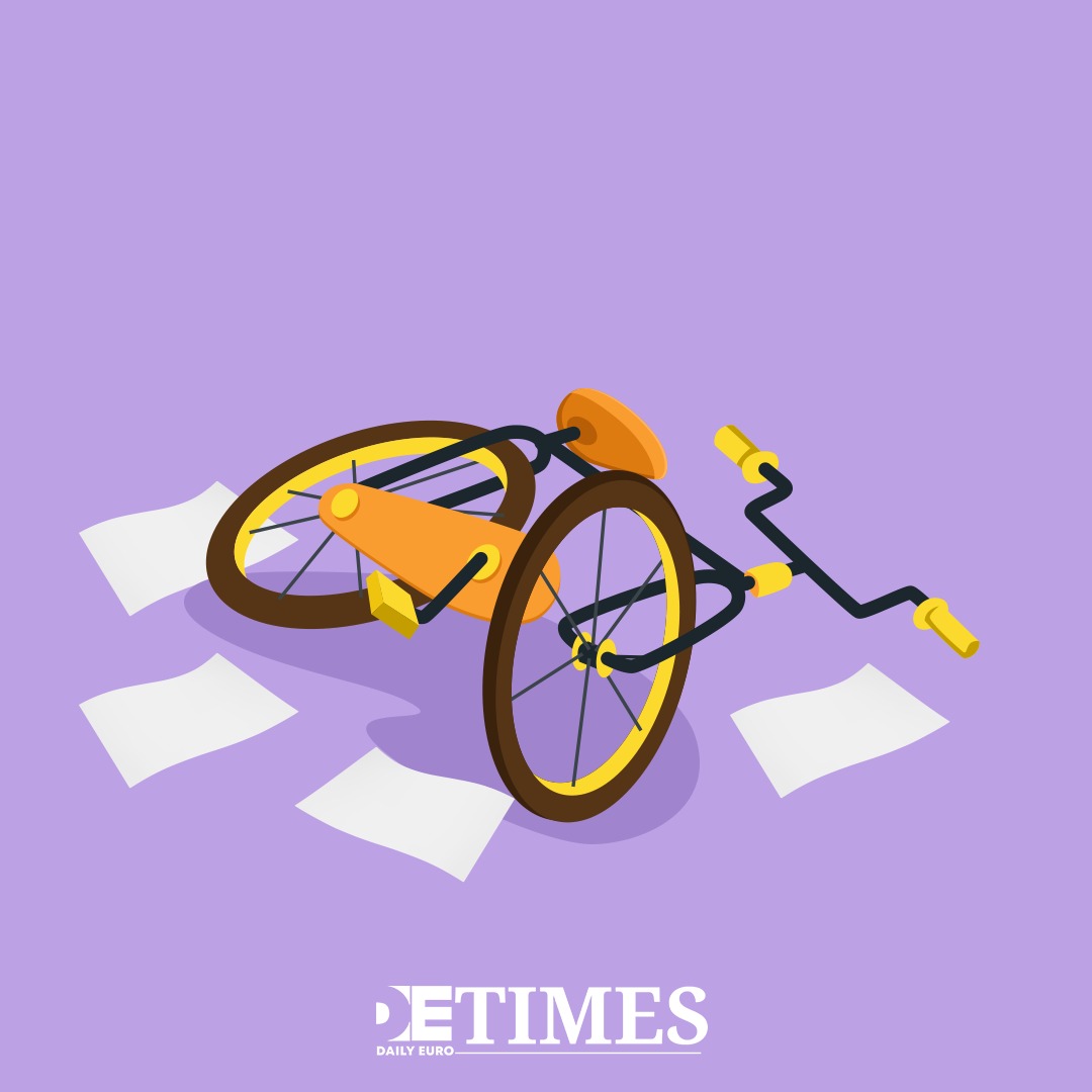Como Bans Bicycles After Mayor Hit